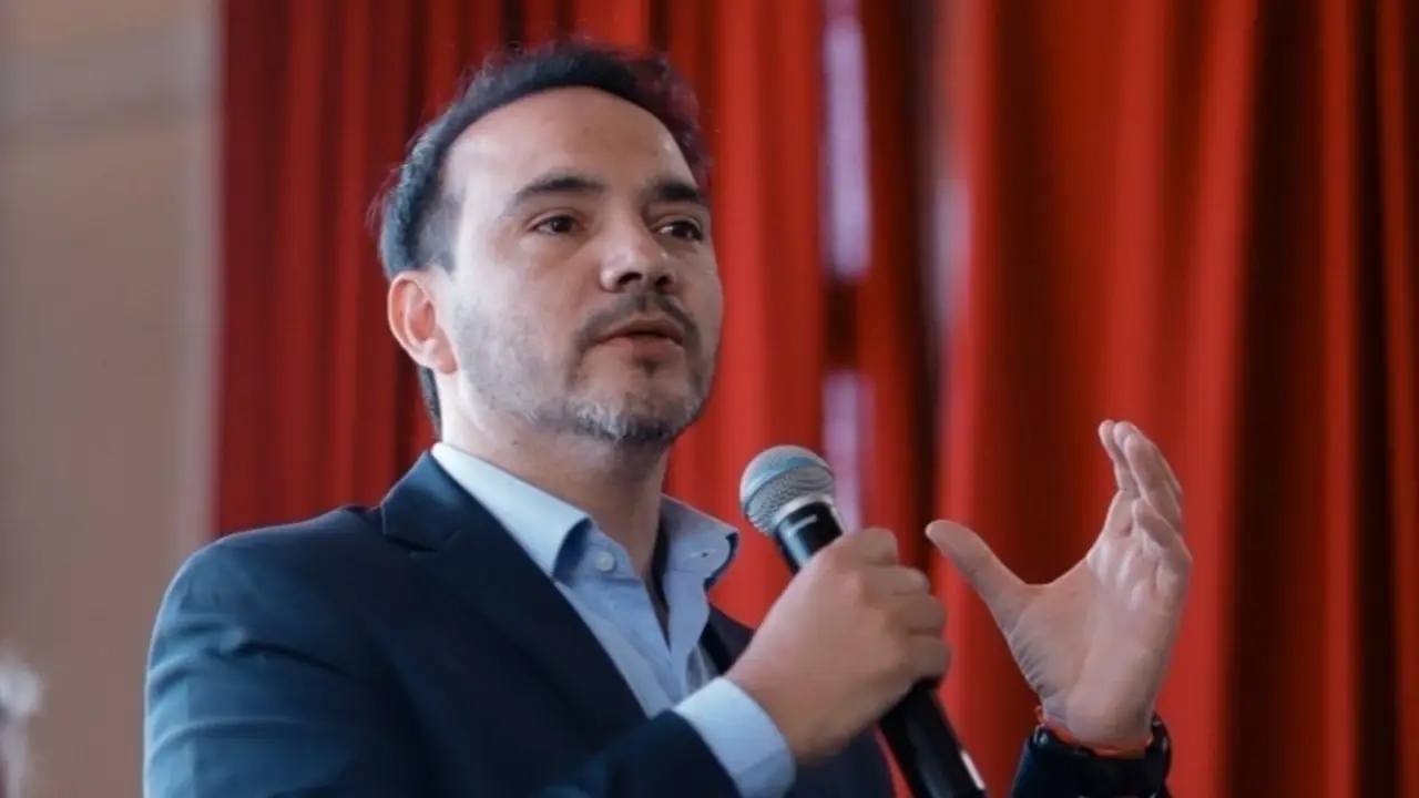 Valdés confirmó que Corrientes desdoblará elecciones y ratificó su apoyo a la eliminación de las PASO