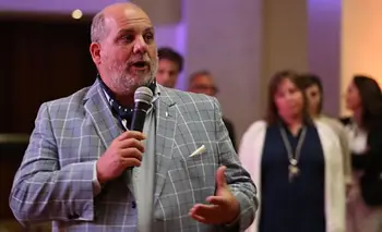 Empresario textil en crisis contó qué le pidió a Caputo: "Contención" | El destape 1070