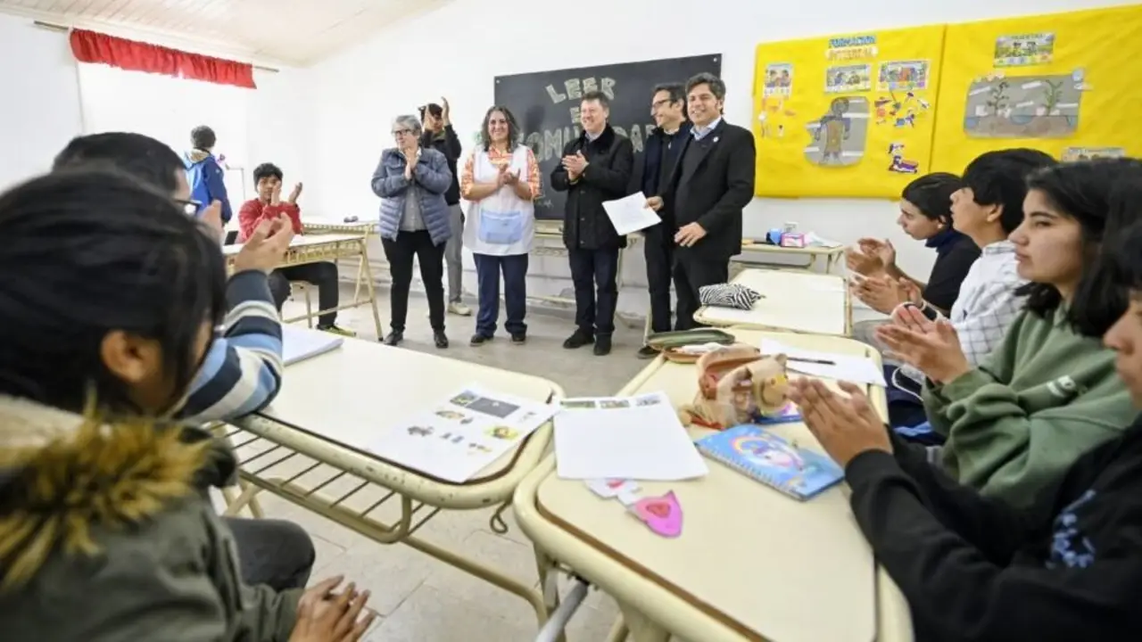 Kicillof inauguró una escuela en Villarino y cruzó a Milei: “Sin Estado no hay escuela, ni tampoco futuro”