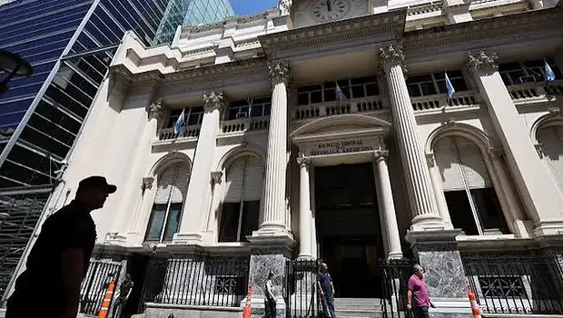 El Banco Central lanza una herramienta clave para frenar fraudes | Banco central