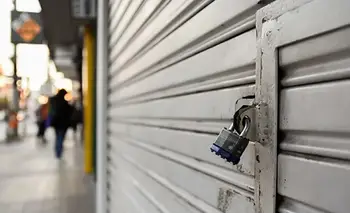 Cierre de locales y "despidos hormiga": la dura realidad comercial en Corrientes | Corrientes