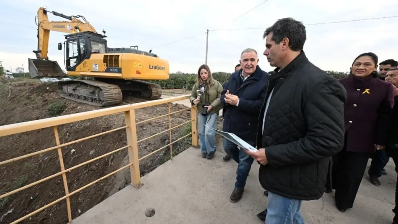 Tucumán celebró la inauguración de obras y continúa con trabajos clave en canales de desagüe por el fenómeno de El Niño