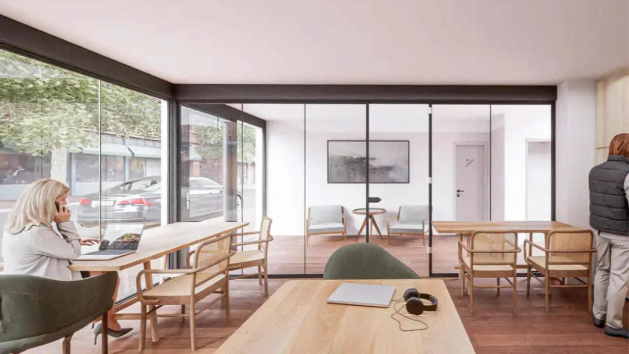 Espacio interior moderno en Montevideo vinculado al mercado inmobiliario uruguayo