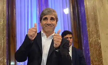 El ridículo pedido de Luis Caputo a los jóvenes: "Intenten convencer" | Dólar