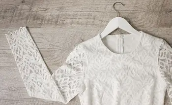 Cómo lucir una camisa de encaje y no parecer una abuela | Tendencias
