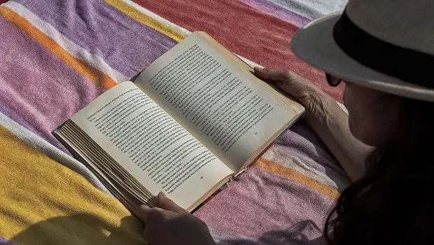 Historias breves, mundos enormes: tres libros de cuentos argentinos imperdibles | Libros