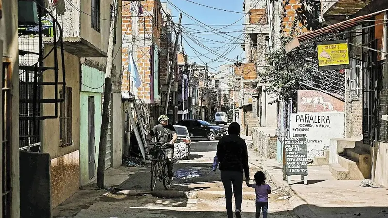 Niñez en riesgo en la era de Milei: un informe reveló el inicio de consumo de drogas desde los 8 años