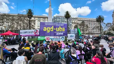 Clases públicas y jornada de lucha en la UBA con atención gratuita: "Está destruyendo el país" Clases públicas y jornada de lucha en la UBA con atención gratuita: "Está destruyendo el país"