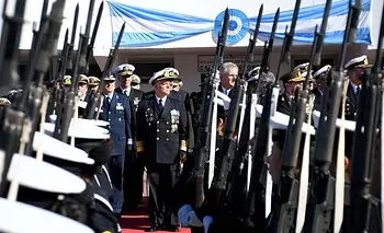 La Armada denunció un presunto esquema de corrupción interna por casi $1.000 millones | Armada argentina
