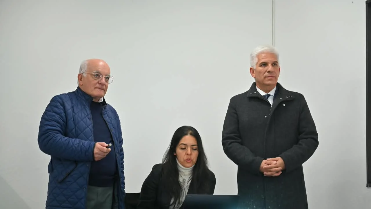 Escándalo: Poggi presentó alianzas comerciales con un empresario condenado por tortura y abuso sexual contra trabajadores