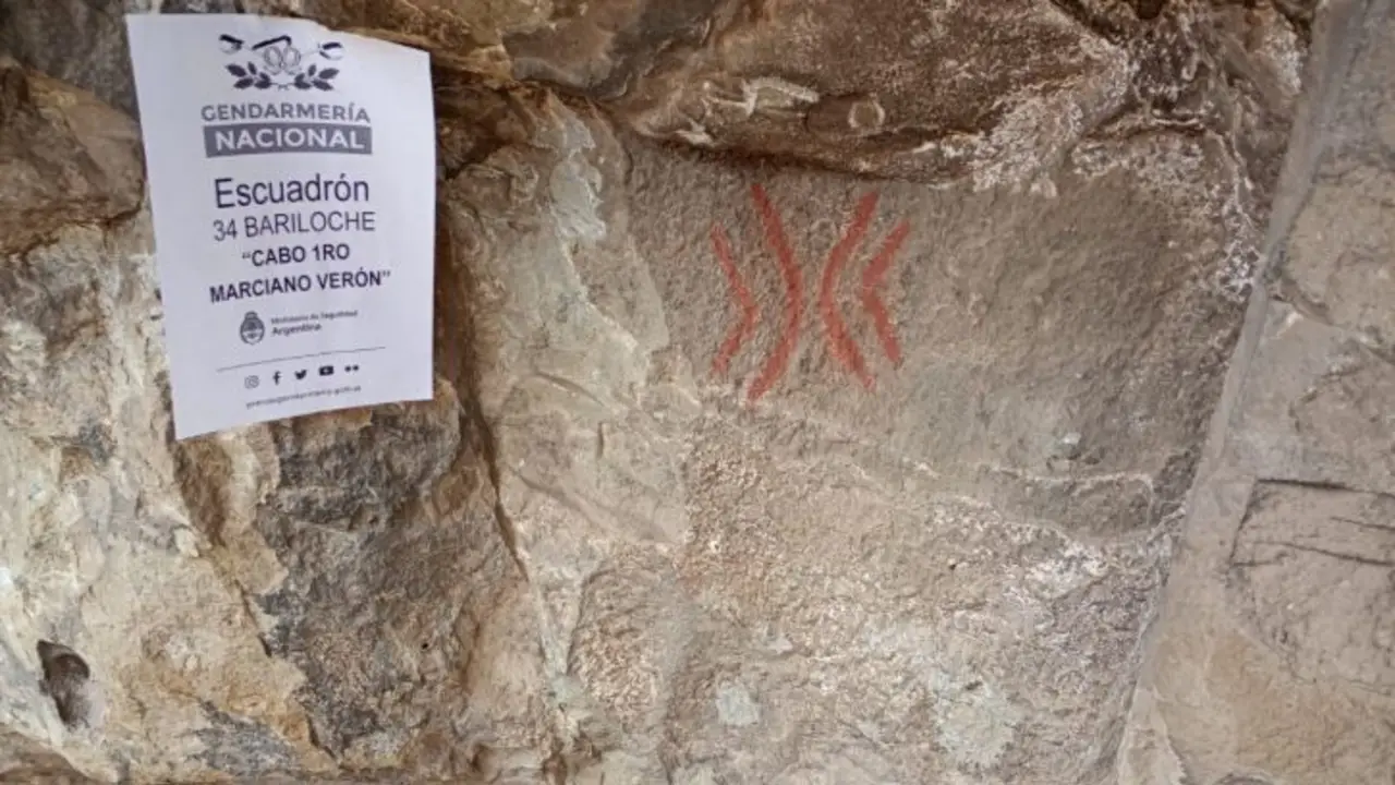  Inesperado hallazgo en la Patagonia: exploraban una zona rural de Río Negro y descubrieron un tesoro arqueológico sin registros
