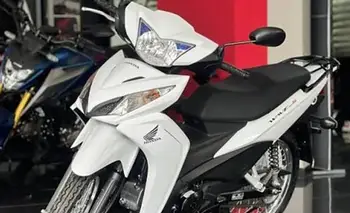 Las 3 motos más vendidas para evitar el transporte público: cuál conviene según precio  | Motos