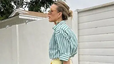 Camisa a rayas. Camisa a rayas.