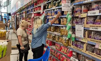 Canasta básica en Rosario: una familia necesitó $1,8 millones en agosto para no ser pobre | Costo de vida