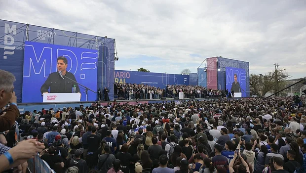 Axel Kicillof: "Las nuevas canciones se componen de abajo hacia arriba" | Provincia de buenos aires