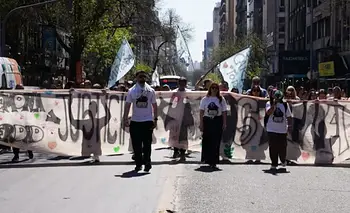 Marcha en Córdoba para pedir justicia por Agostina Vega: "Mi hija se lo merece" | Caso agostina vega