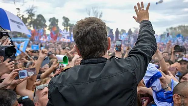 Kicillof se mostró como candidato en un encuentro masivo con militantes de todo el país | Partido justicialista
