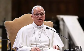 León XIV advirtió sobre los riesgos de la IA y pidió orientarla "hacia la paz" | Vaticano