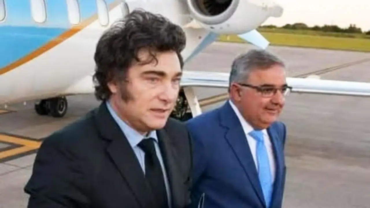 Con una nueva jugada, Jalil acompañará a Milei a Francia y suma un nuevo guiño con Nación