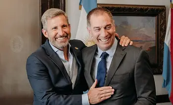Santilli busca apoyo de los gobernadores aliados para el Presupuesto y las PASO | Javier milei presidente