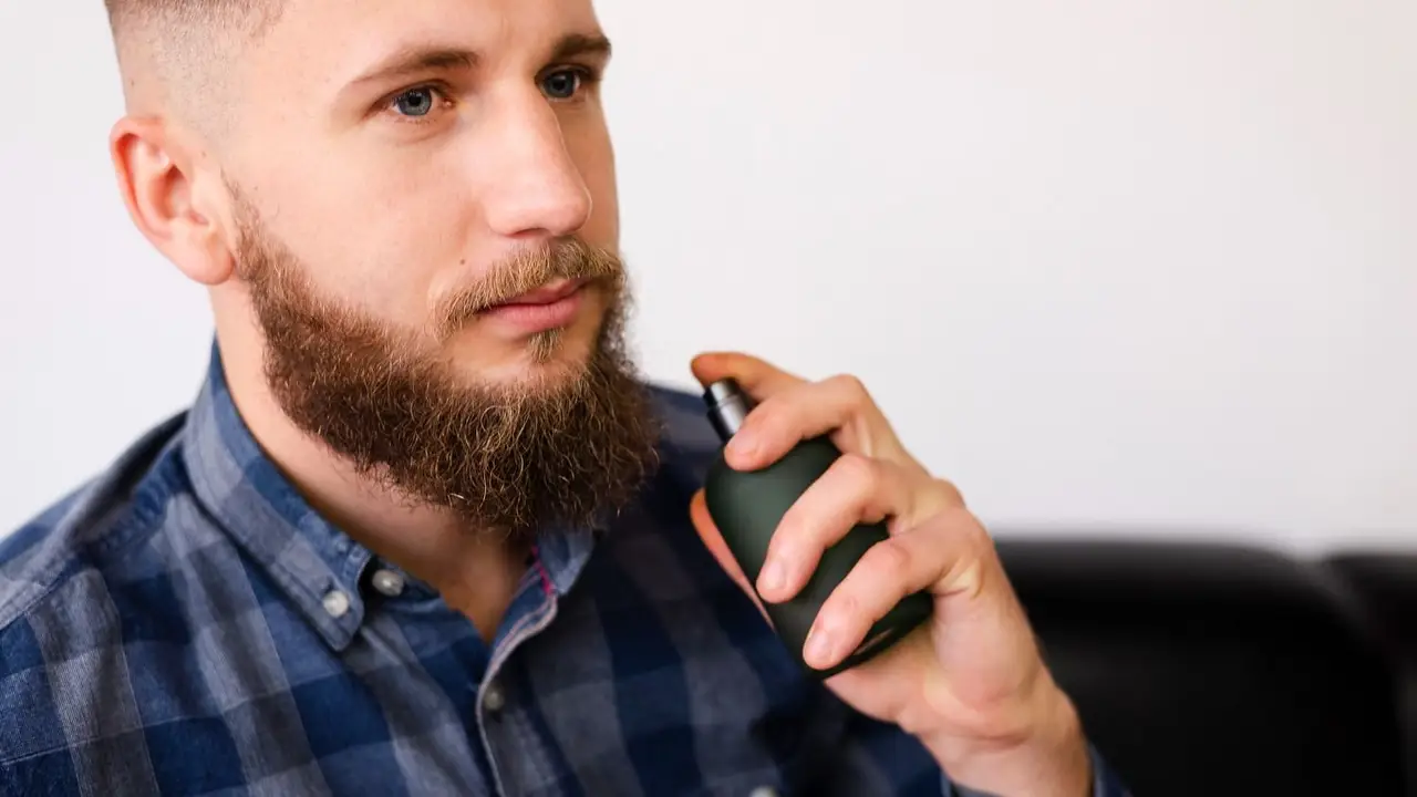 Sorpresa por los 5 perfumes que te hacen más atractivo para una cita, según la ciencia