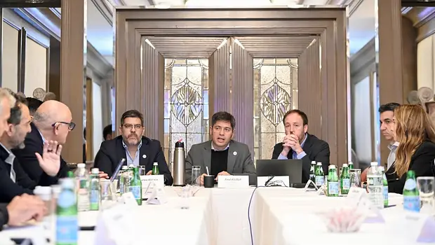 Kicillof con empresarios: críticas a Milei y señales de confiabilidad a inversores | Axel kicillof 