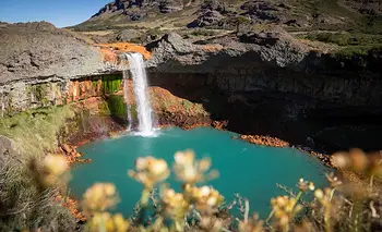 El paraíso patagónica que combina ríos, saltos y un volcán como testigo | Escapadas