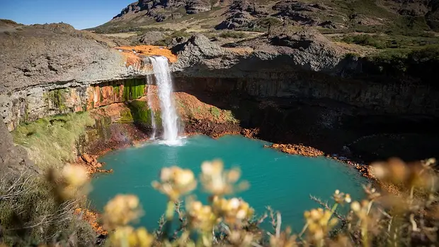 El paraíso patagónica que combina ríos, saltos y un volcán como testigo | Escapadas