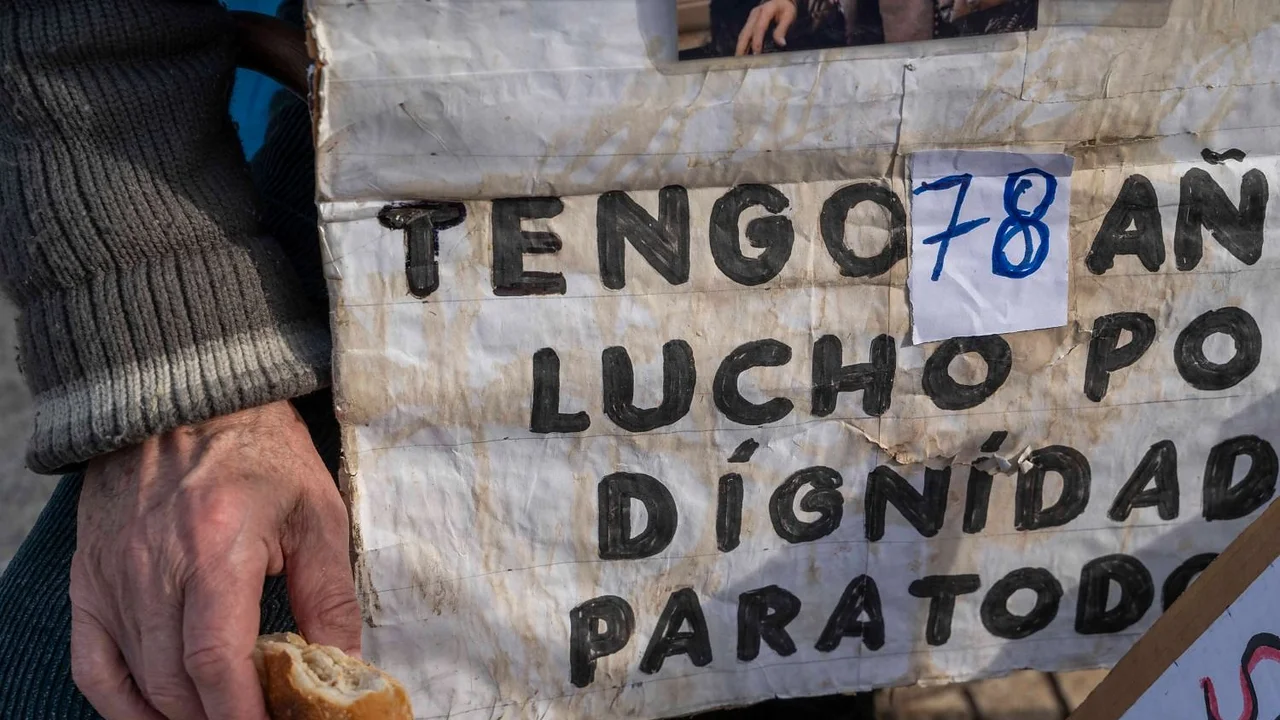 Las jubilaciones aumentarán 1,9% en noviembre: para la mínima son 8 mil pesos y no compra dos kilos de pan