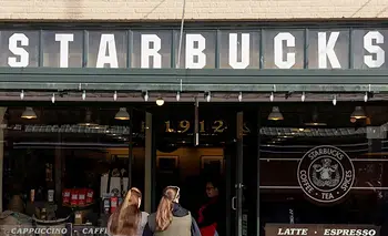 Starbucks cerrará 250 cafeterías en y recortó sus previsiones de expansión global | Negocios