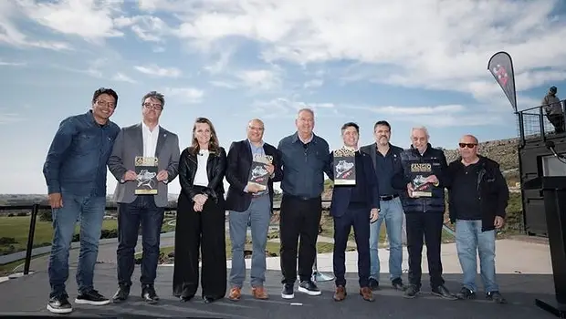 Con una inversión de $3.314 millones, Kicillof reabrió el Autódromo Fangio en Balcarce | Axel kicillof 