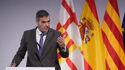 Pedro Sánchez pidió priorizar la vivienda residencial sobre la turística y alertó por la brecha de los "tecnoligarcas" Pedro Sánchez pidió priorizar la vivienda residencial sobre la turística y alertó por la brecha de los "tecnoligarcas"