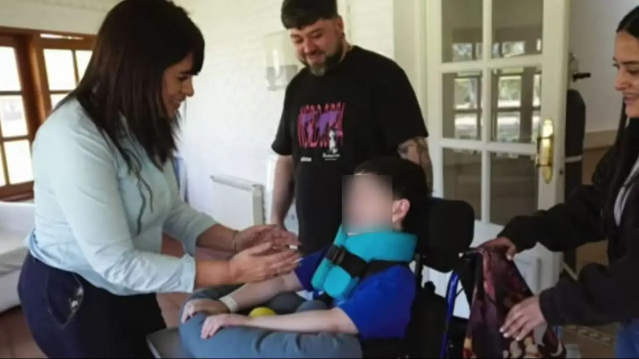 El emotivo reencuentro de Bastián con la médica que le salvó la vida tras el accidente en Pinamar