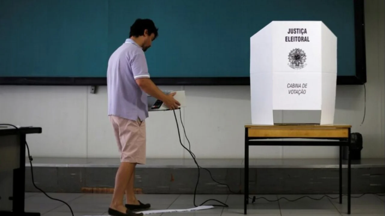 elecciones en Brasil urna.