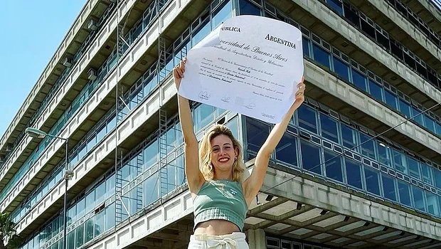 Camila Fuks, diseñadora industrial: del diseño a la producción | Historias de vida