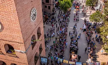 Buscan voluntarios para el Oktoberfest en Villa General Belgrano | Voluntarios