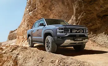BYD lanza la pick up híbrida Shark DMO y busca destronar a la Hilux | Autos
