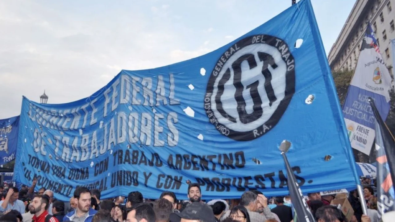 Despidos en Rosario: la CGT local organiza una movilización y podría llamar a un paro por la situación del mercado laboral