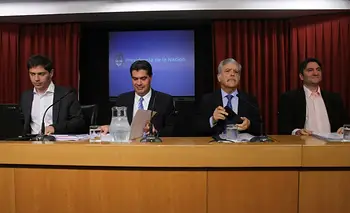 El Gobierno lanza una ley que elimina la larga distancia y garantiza banda ancha | Telecomunicaciones