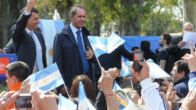 Scioli: "Néstor y Cristina demostraron que ser Presidente no es para cualquiera"