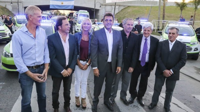 Tras la fuga de Mónica López, Massa dice que no lo van a "doblar" moviendo dirigentes