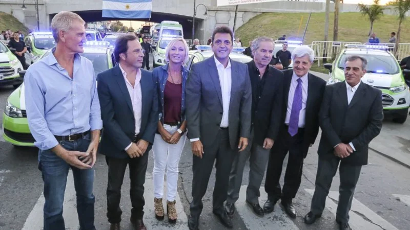 Tras la fuga de Mónica López, Massa dice que no lo van a "doblar" moviendo dirigentes