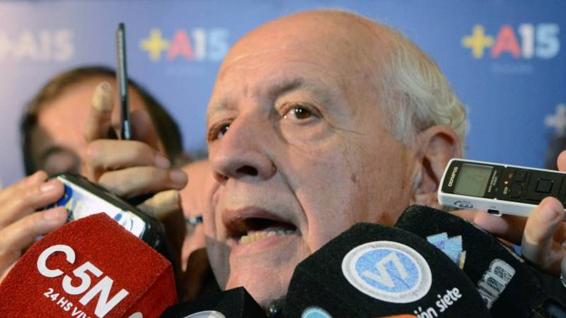 Lavagna pronostica "días difíciles" luego del pago del Boden 2015