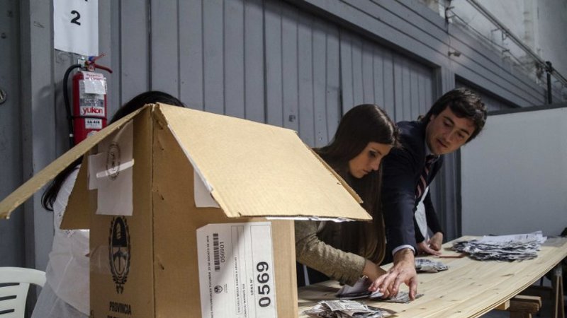 Elecciones 2015: la izquierda llama a votar en blanco en un eventual balotaje