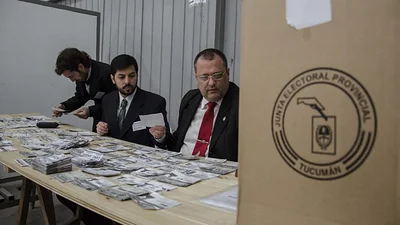 El Gobierno espera que la elección sea "ejemplar" y "sin ningún contratiempo" El Gobierno espera que la elección sea "ejemplar" y "sin ningún contratiempo"