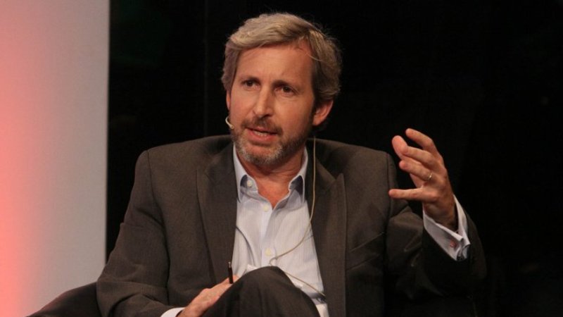 El PRO asegura que no devaluará y que bajará la inflación en "dos o tres años"