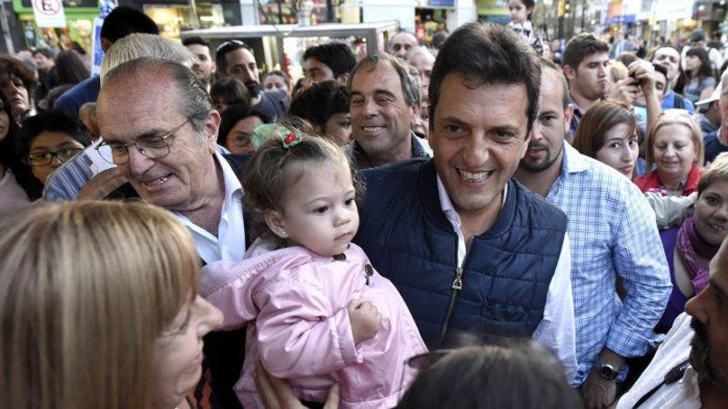 Massa acusó a Macri de "extorsionar con el miedo"
