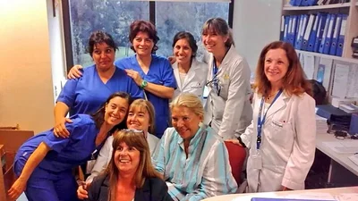 El jefe de cardiología del Austral le recomendó a Carrió "sacar" el cigarrillo El jefe de cardiología del Austral le recomendó a Carrió "sacar" el cigarrillo