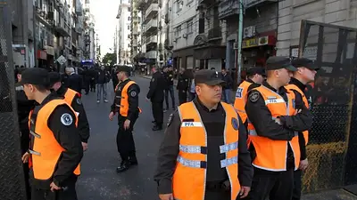 La TV Pública informó del operativo policial en la Provincia...con imágenes de México La TV Pública informó del operativo policial en la Provincia...con imágenes de México