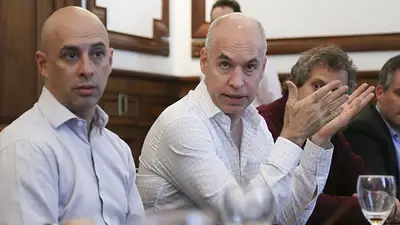 Para Larreta, "los prefectos que torturaron son unos delincuentes pero no empañan a la fuerza" Para Larreta, "los prefectos que torturaron son unos delincuentes pero no empañan a la fuerza"